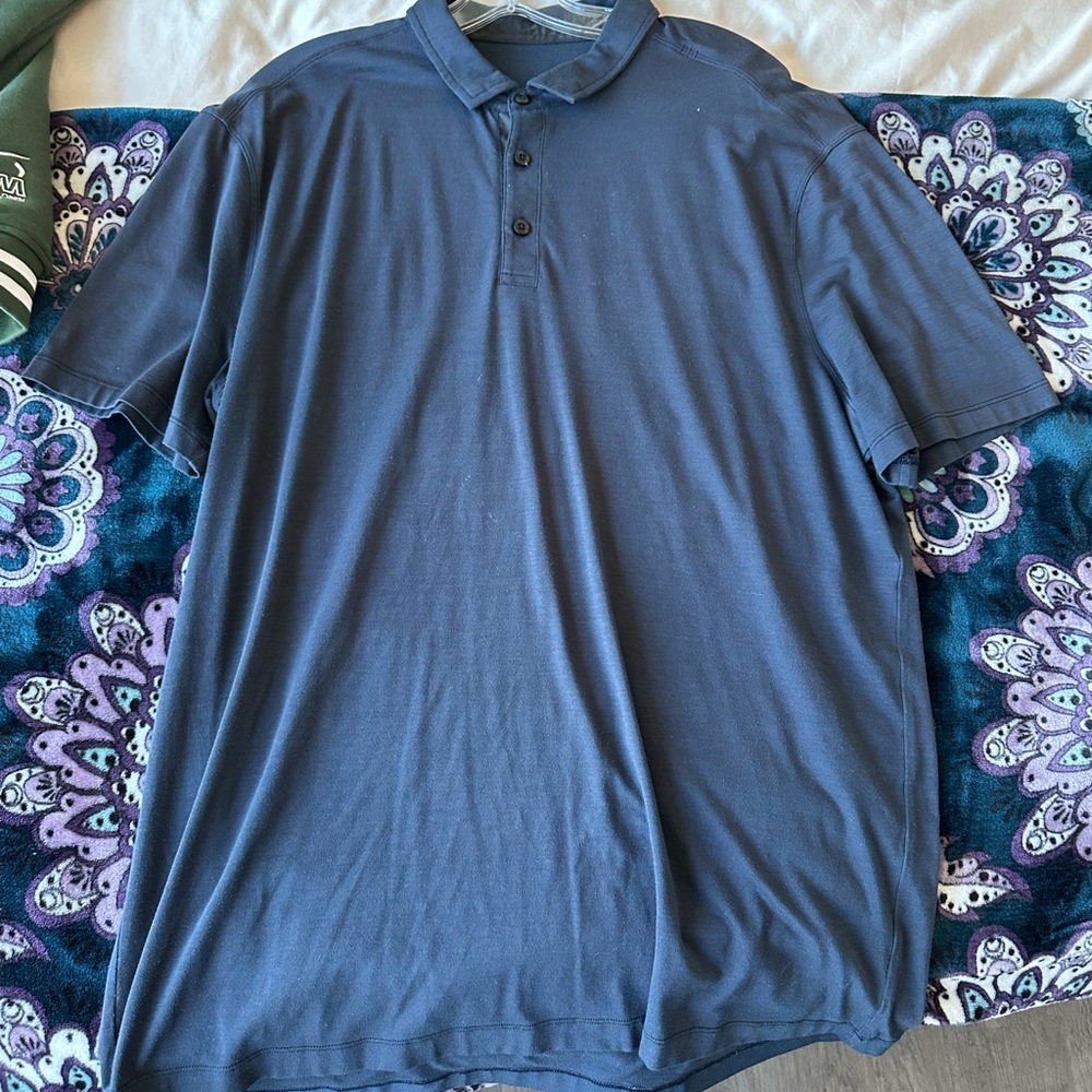 Men's L Lululemon Athletics Navy Blue Polo